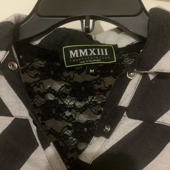 Stripped blouse - Picture 3 of 3